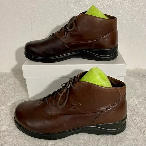 Propet Brown Leather Elite Walkers Women’s Size 8X (2E) Wide Steel Shank Lace Up - Picture 2 of 11